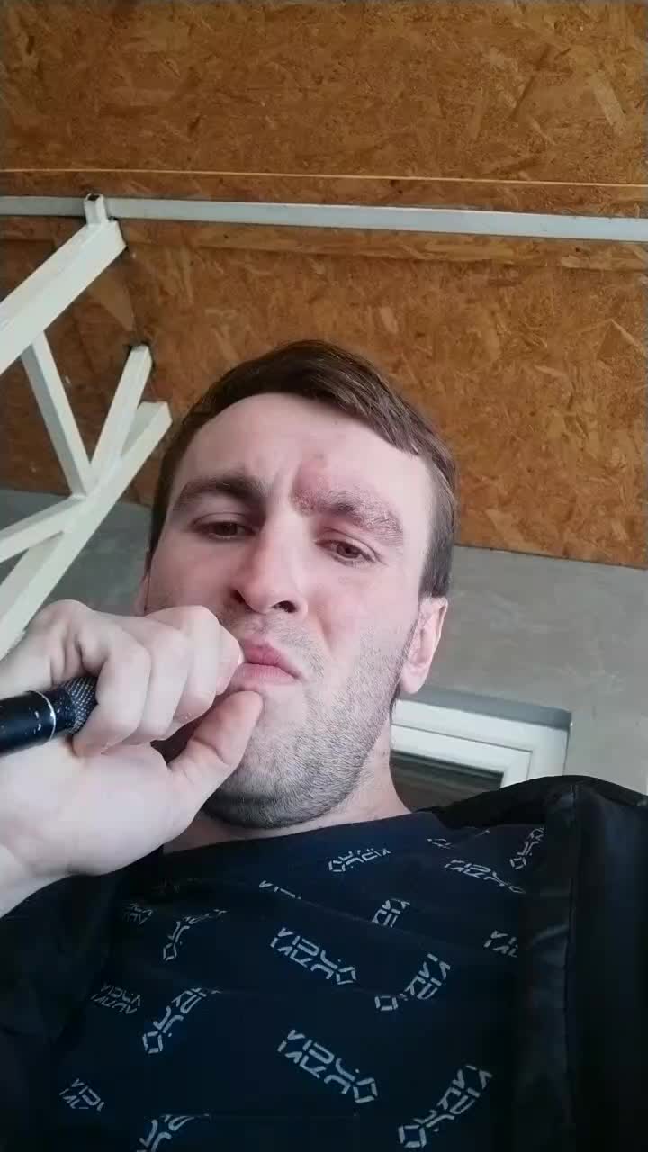 @Alo. Cokite brat se vratio