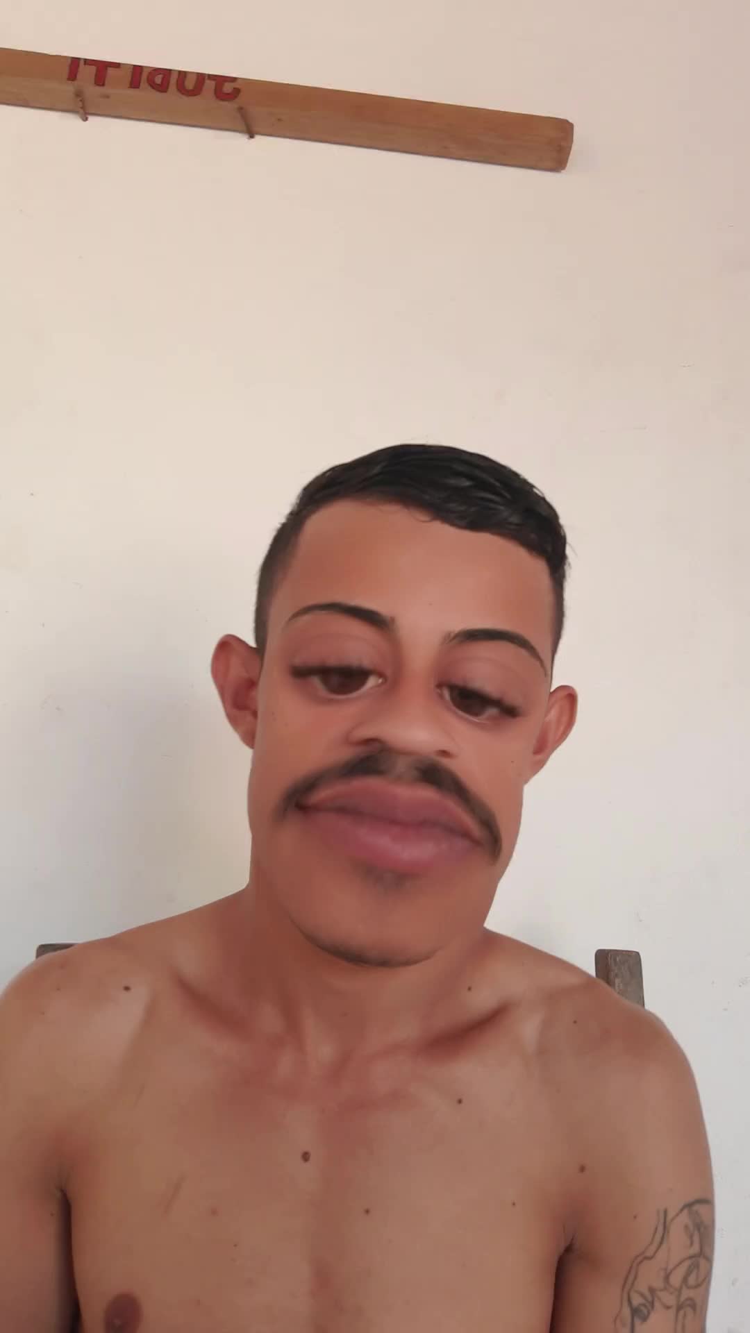 @Leonardo V&ecirc;nanc&icirc;o