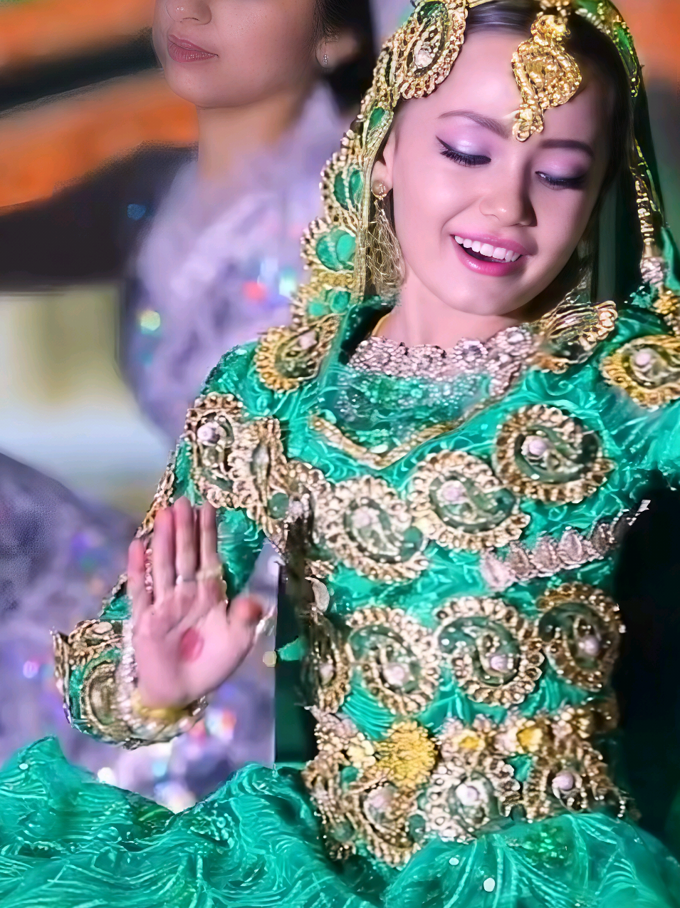 @Amisha kesuma