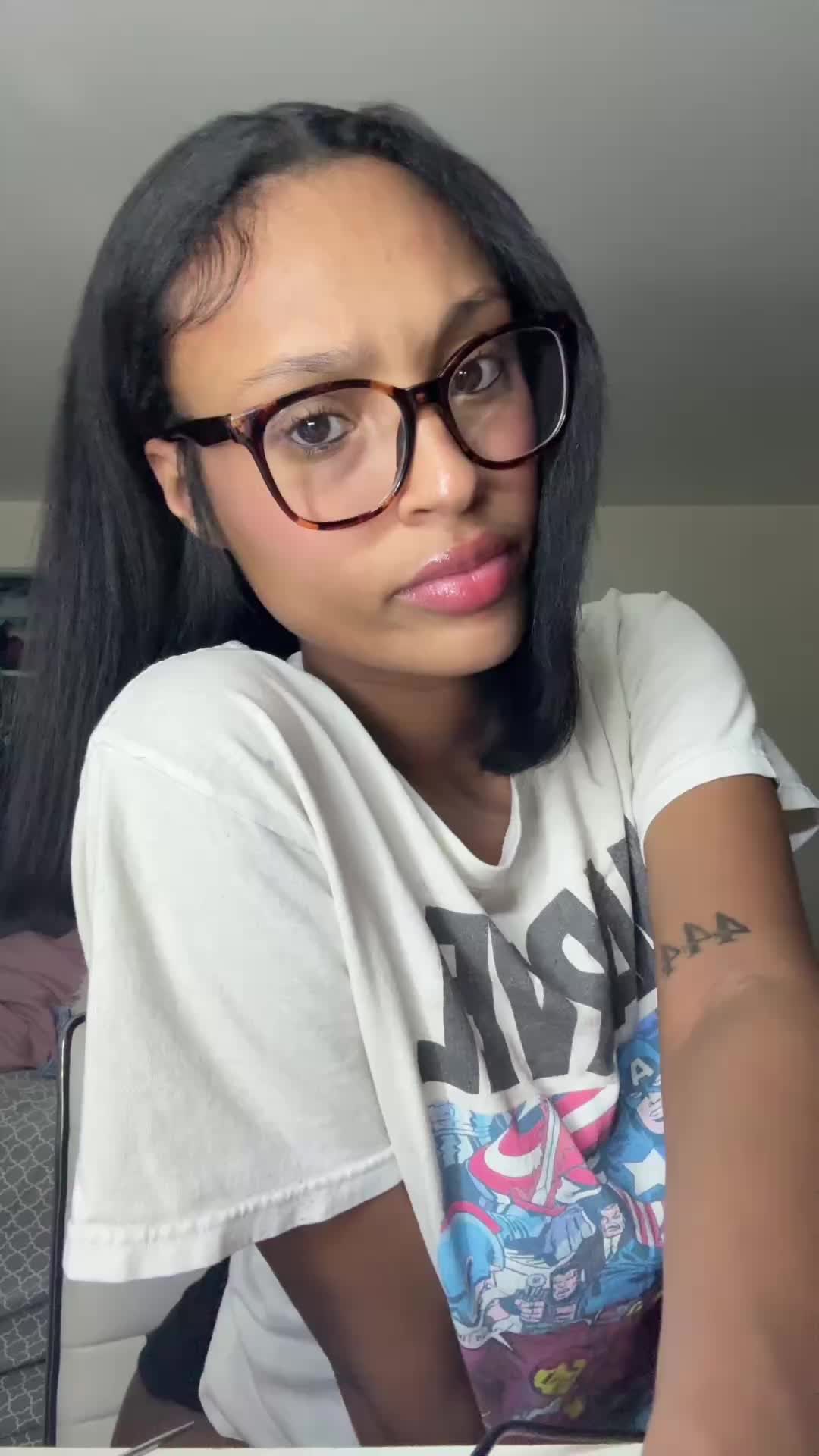@M.