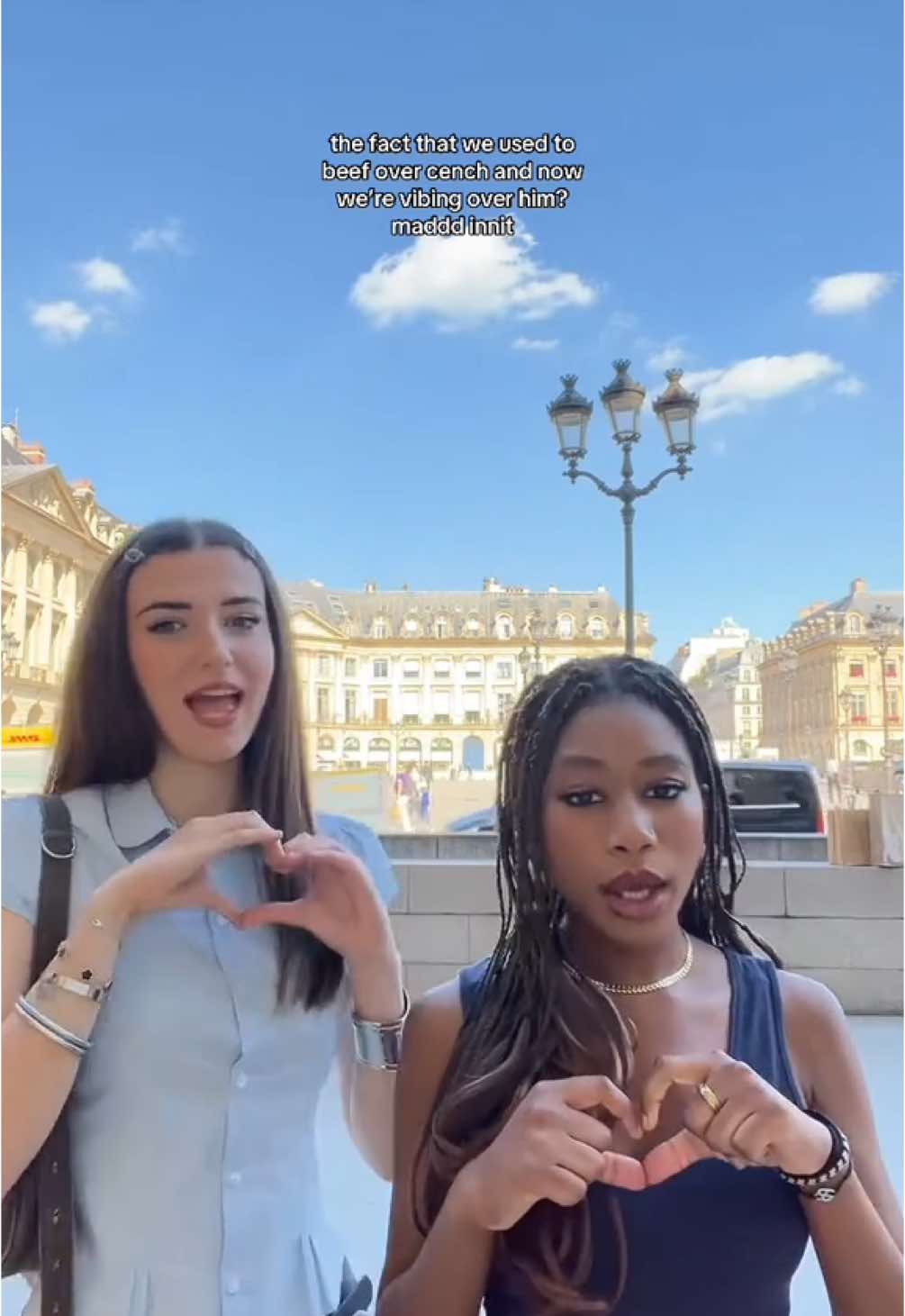 @adja🐍