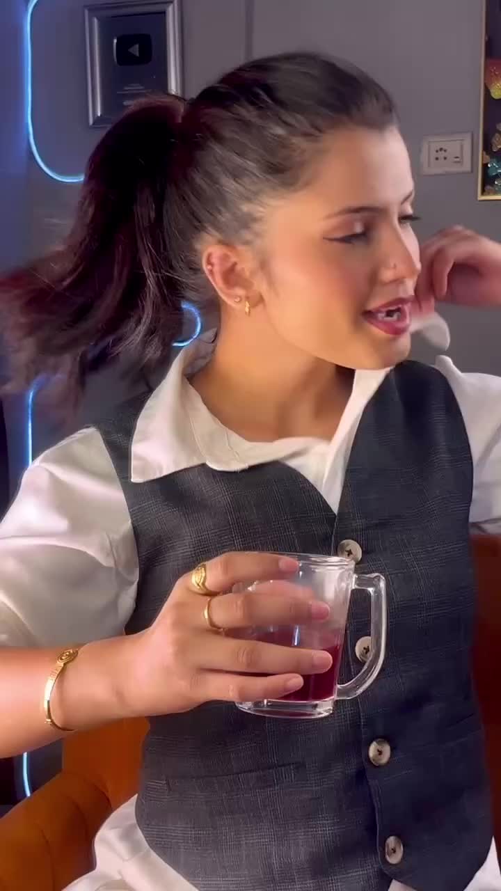 @AkshitaDwivedi
