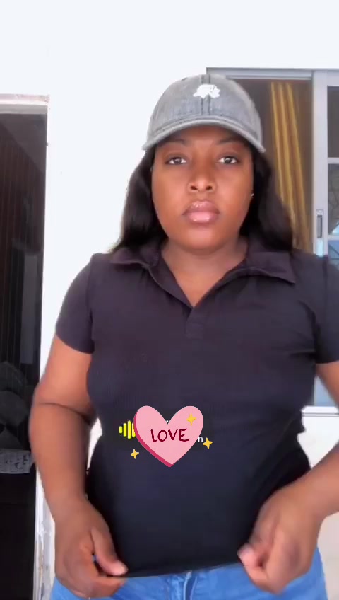 @Lexii-British💞