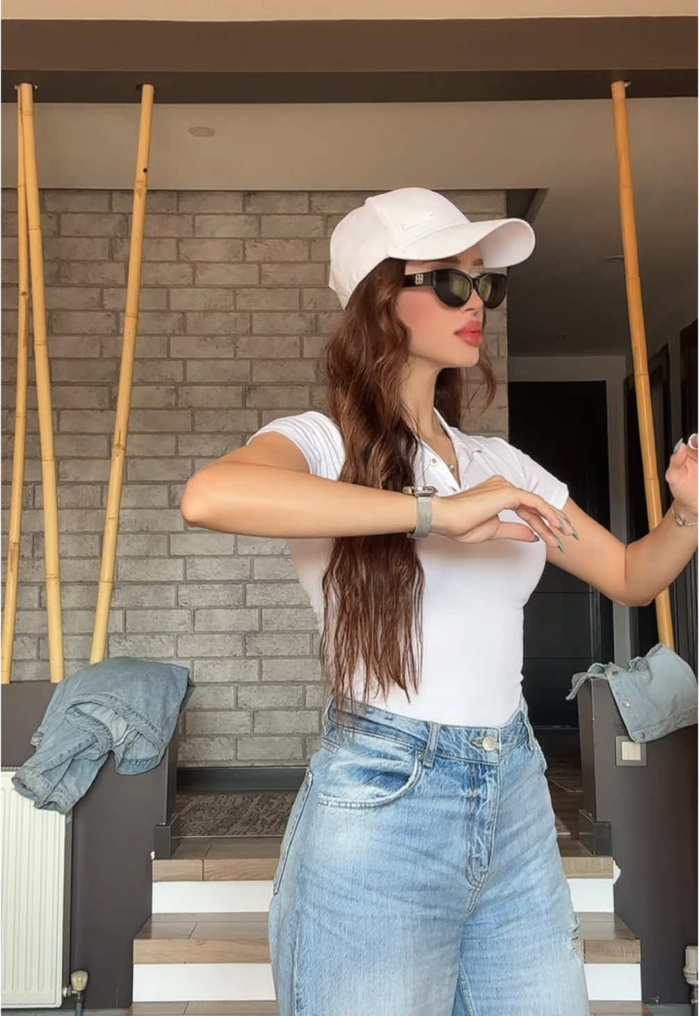 @emelrsho