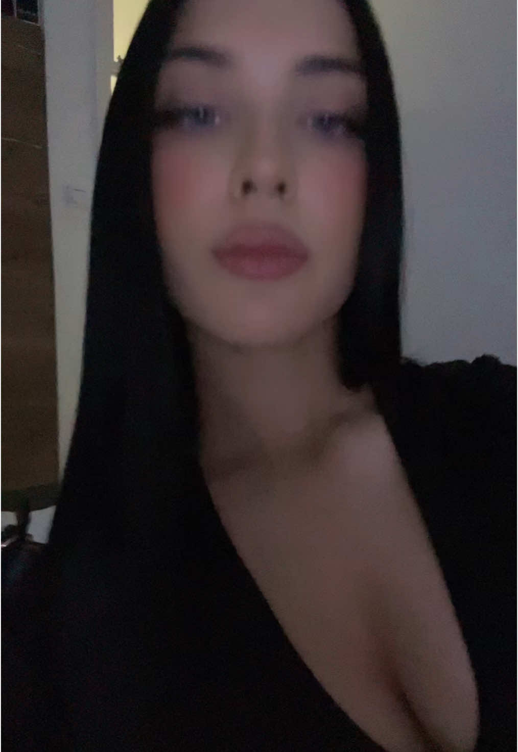 @𝑨𝒏𝒅𝒋𝒆𝒍𝒂