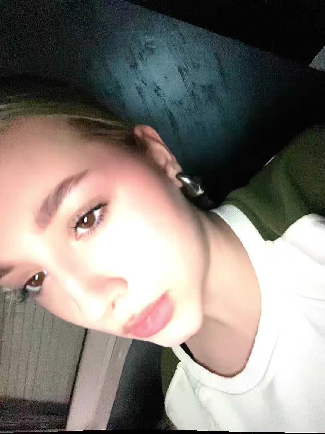 @AS