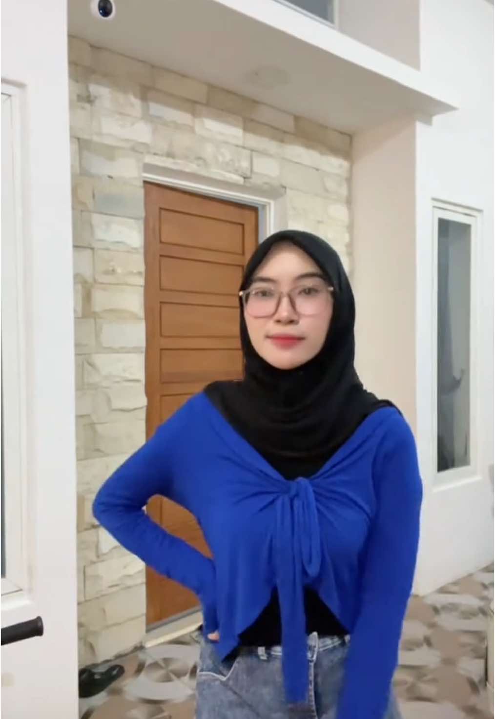 @dheliad