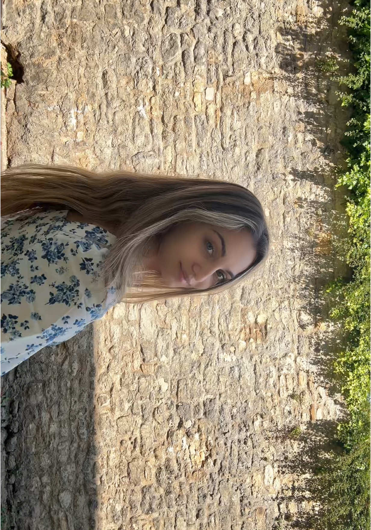 @𝙳 𝙰 𝚁 𝙸 𝙰  ♡