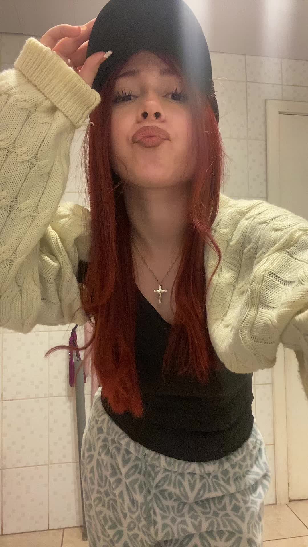 @𓋹
