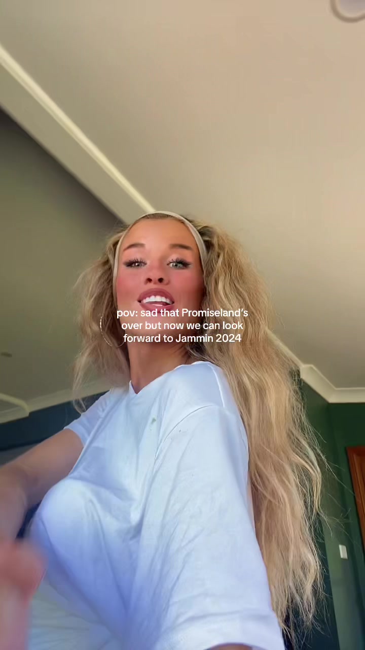 @amymorgan11