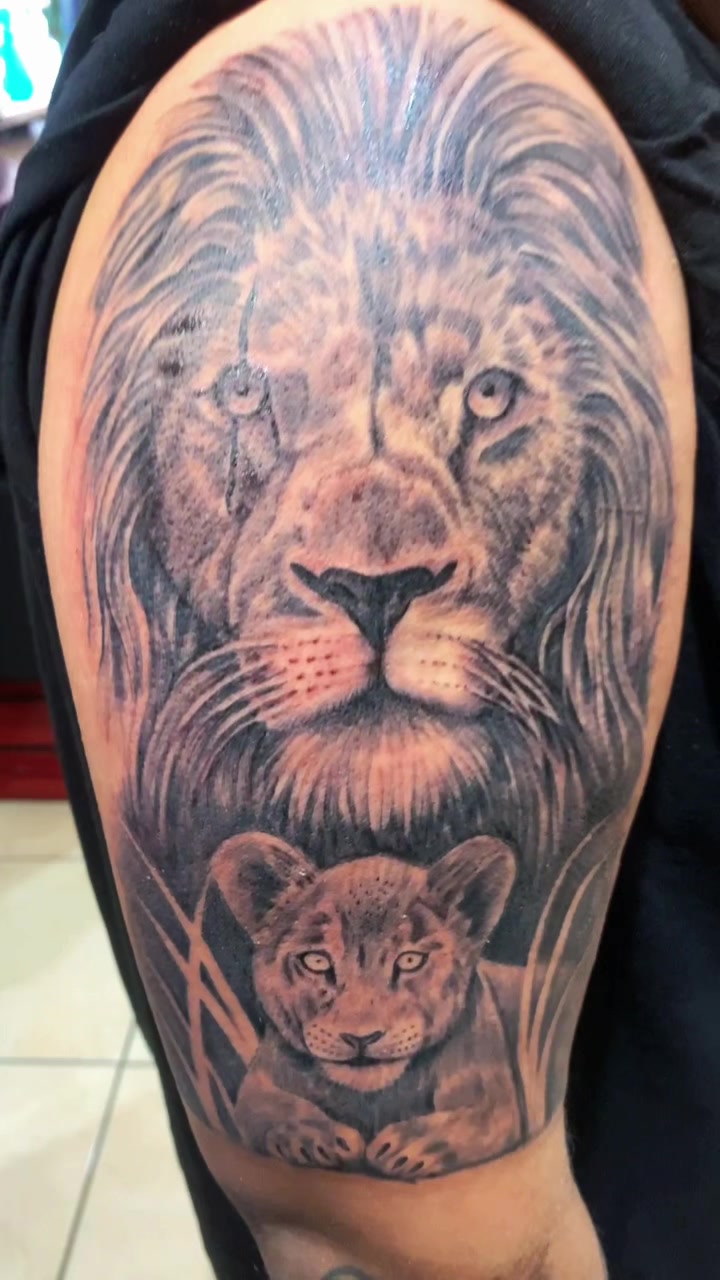 @Lazyboy_tattoos