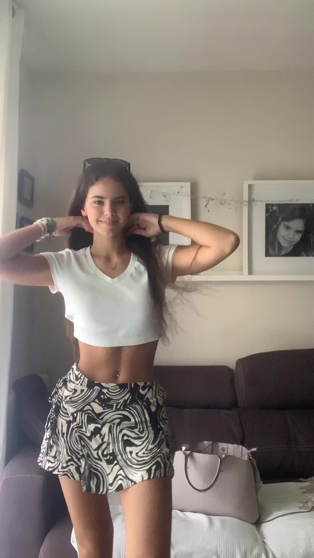 @Julss