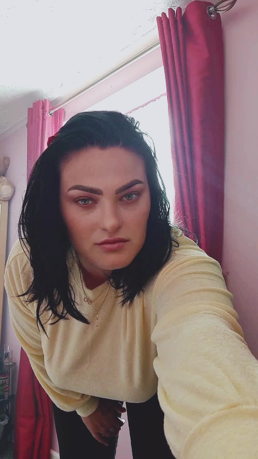@corinaradu771