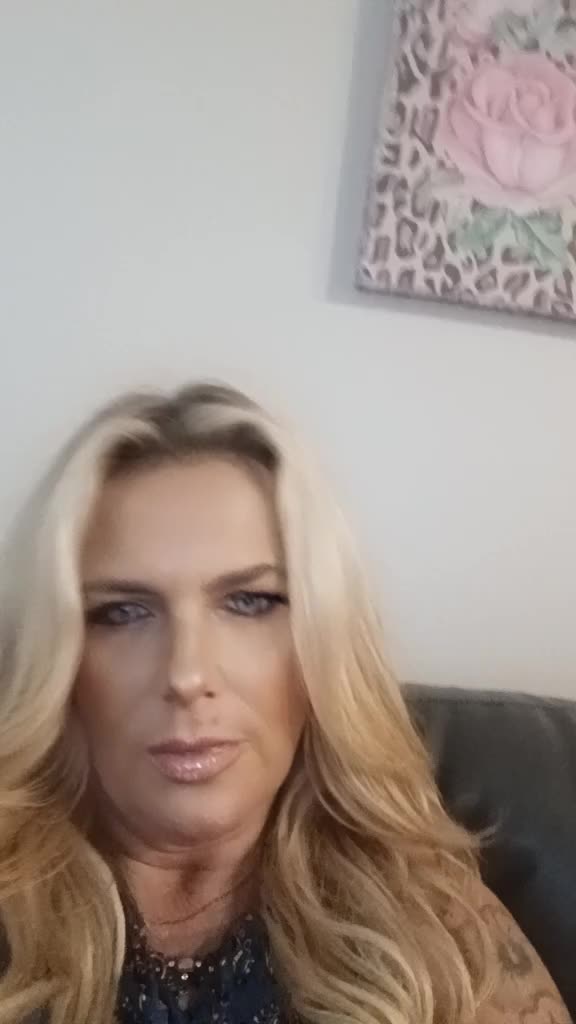 @moniquehervey