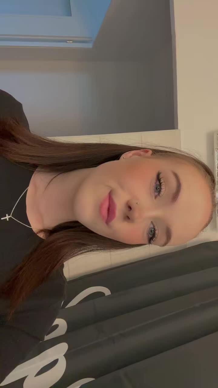 @ᥲᥡᥣᥱᥱᥒ_ᑲᥣ𝗍🧚🏻&zwj;♂️