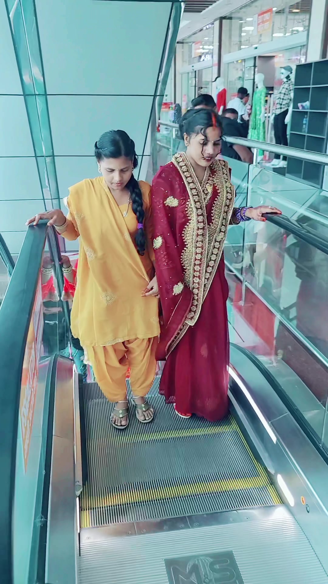 @Pari Chauhan