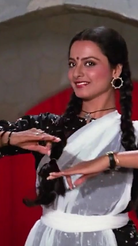 @RealBollywood