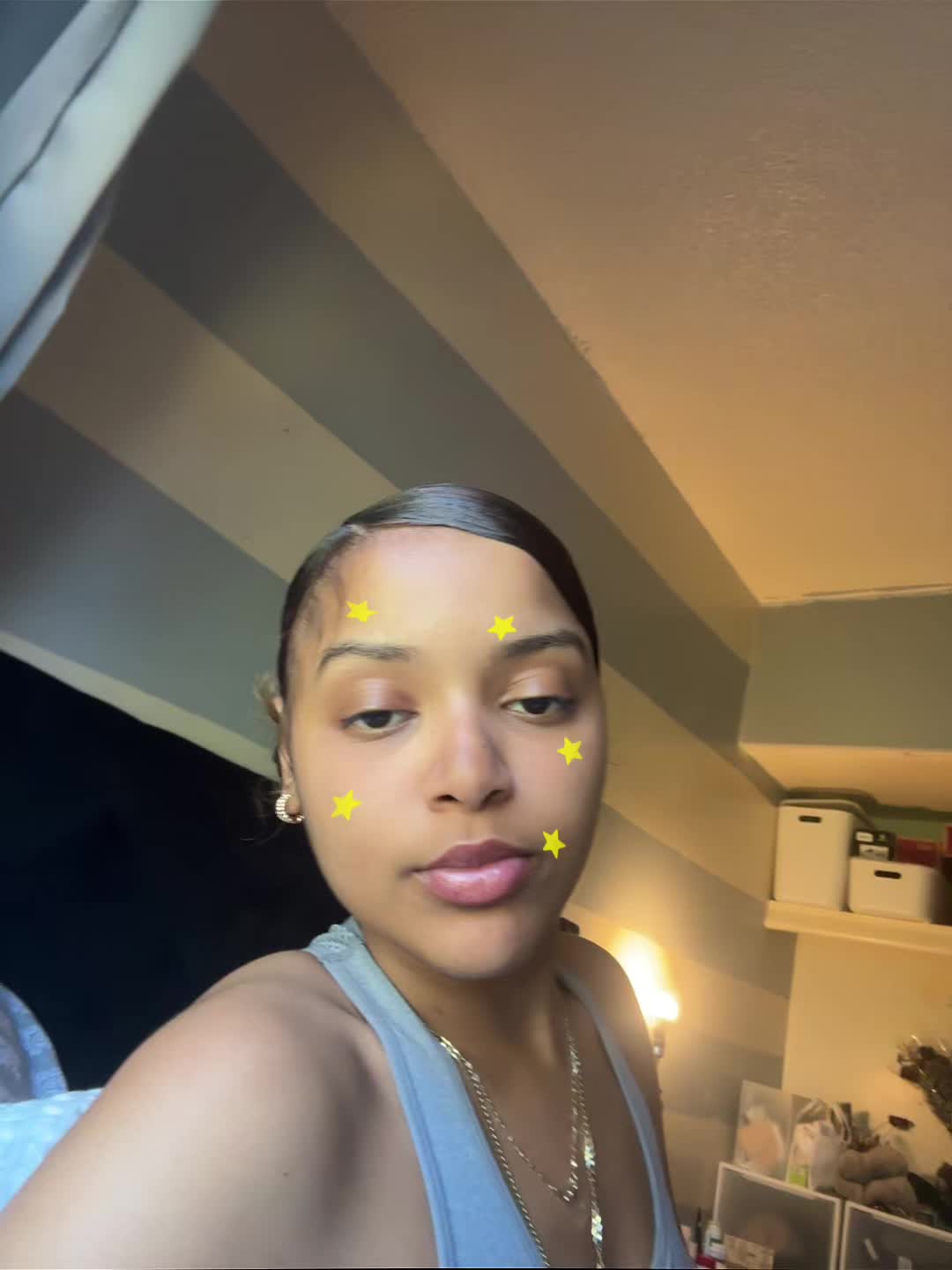 @Yazmariee 😗
