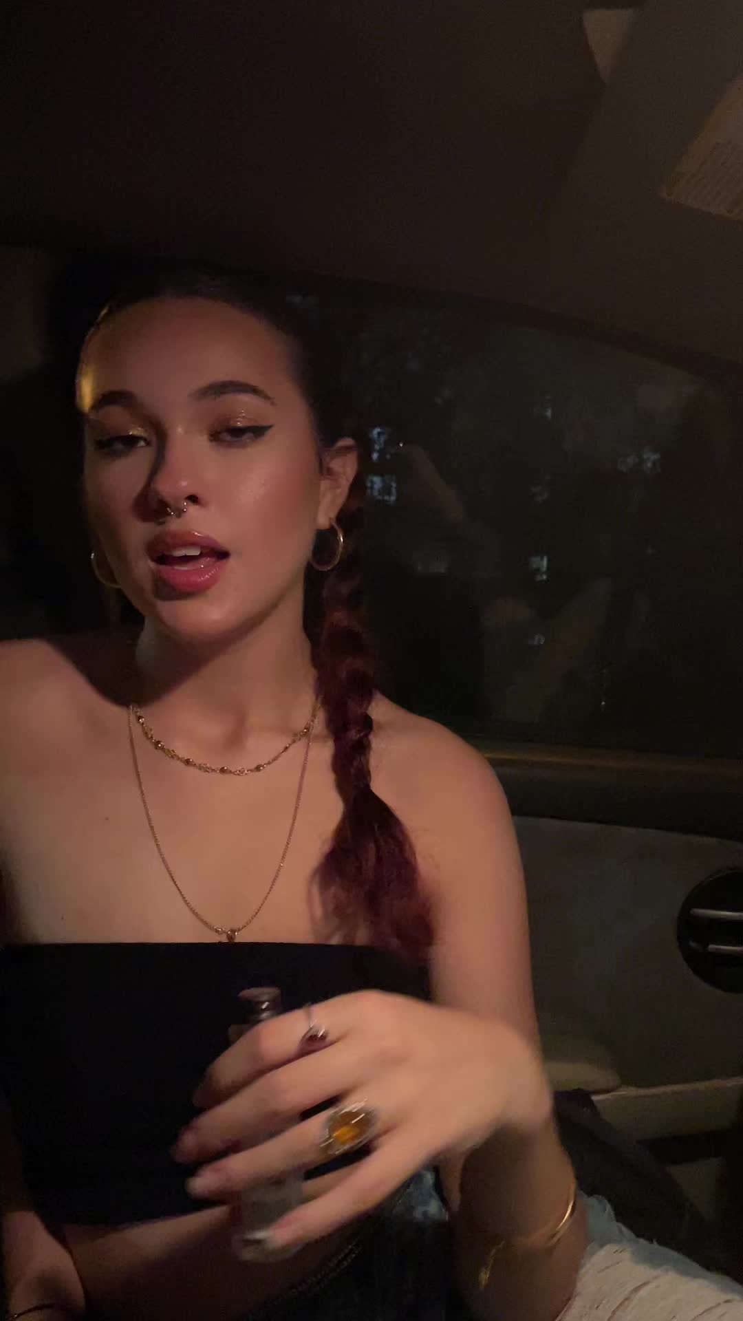 @kaylala🍯