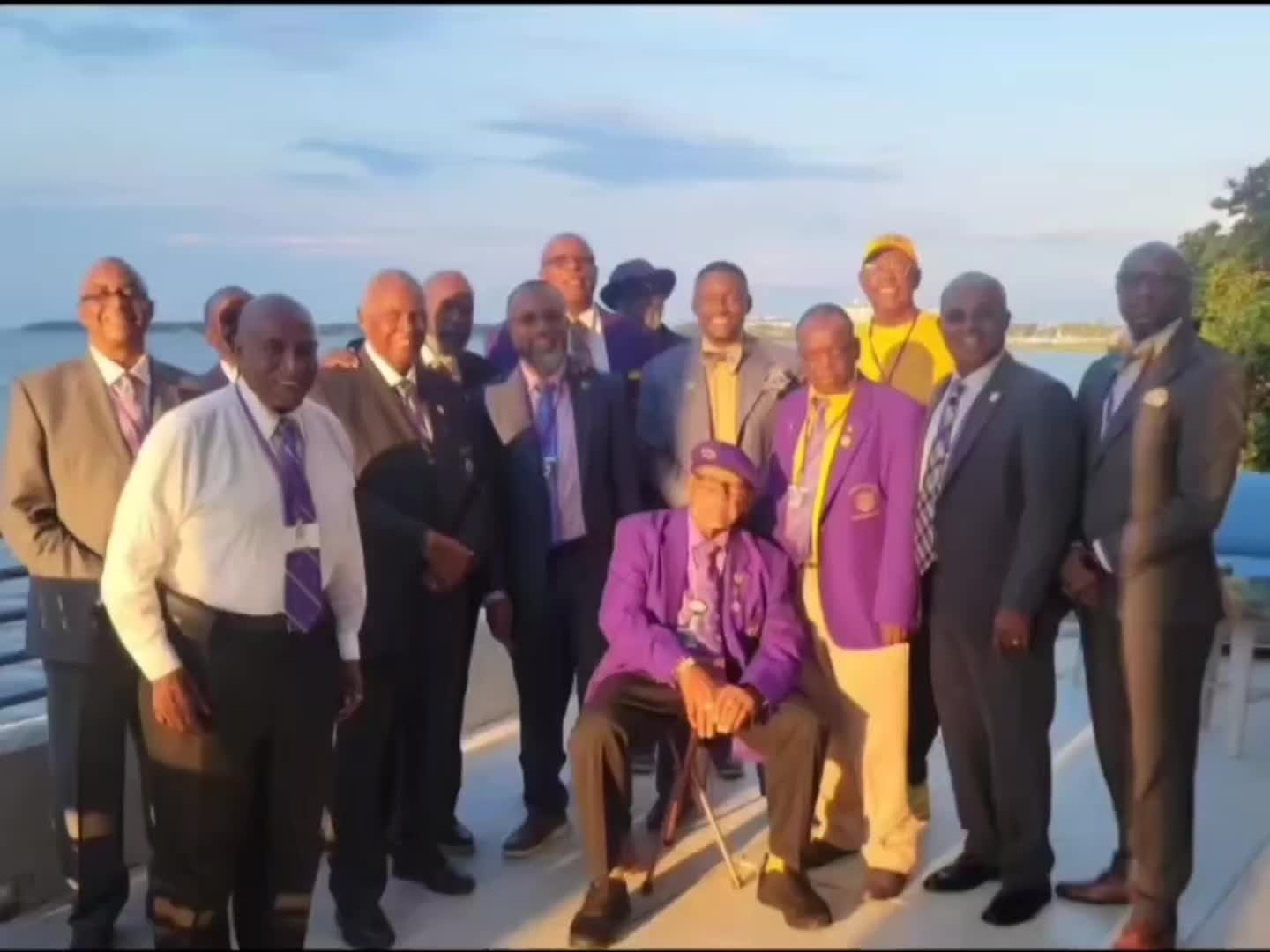@Eta Nu Ques