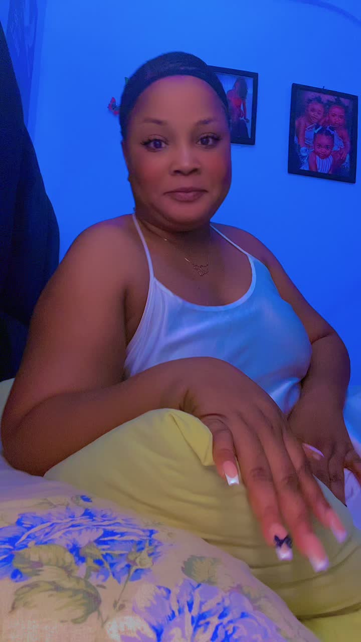 @Chelsy Akosua Tina