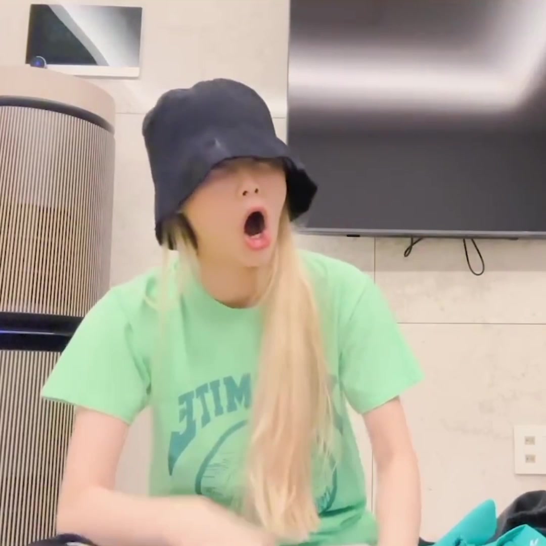@★