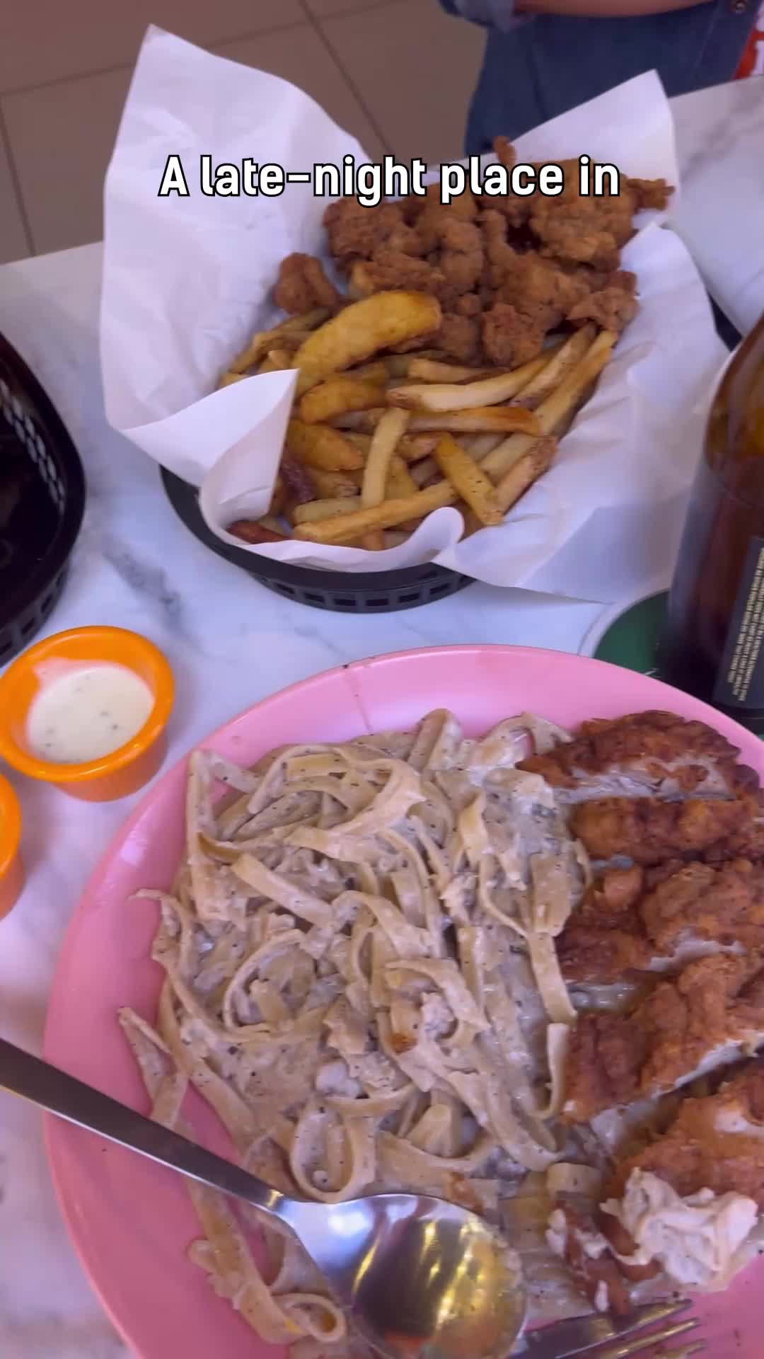 @hungryycarrot | Foodie