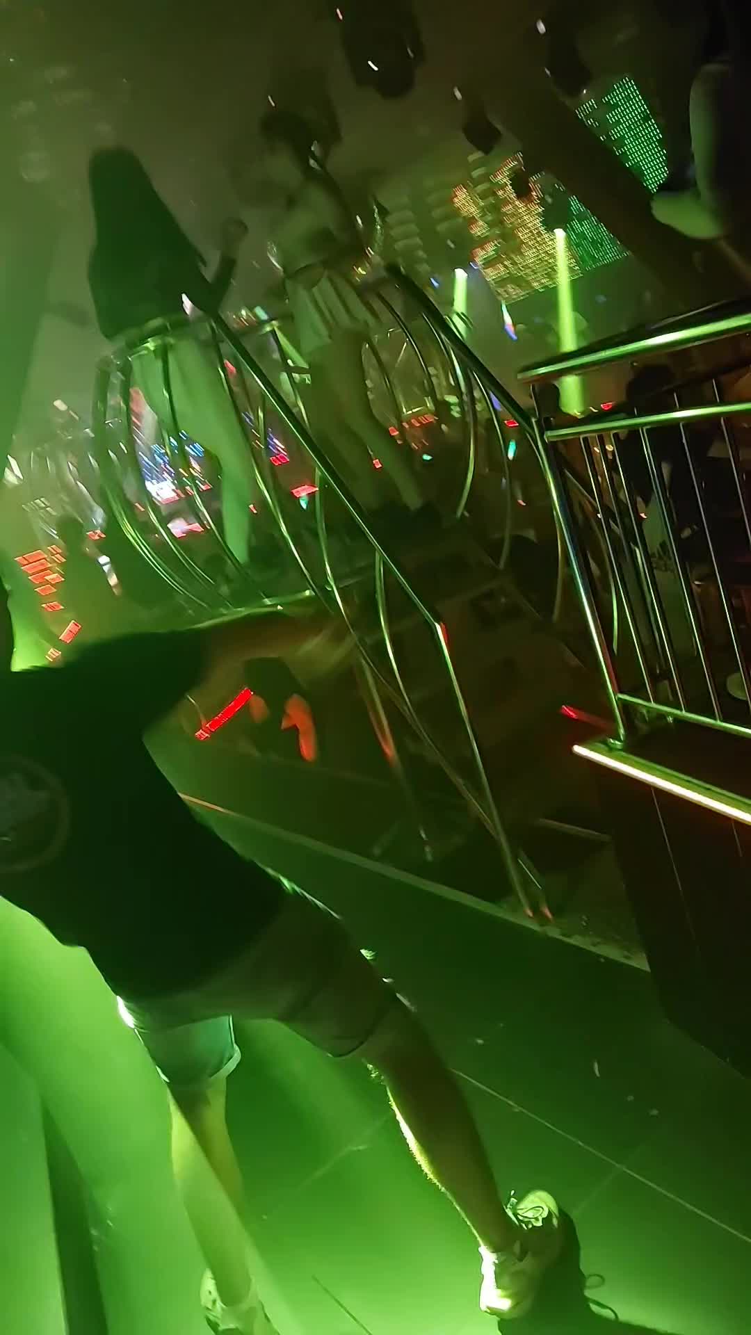 @Biały✈️💎