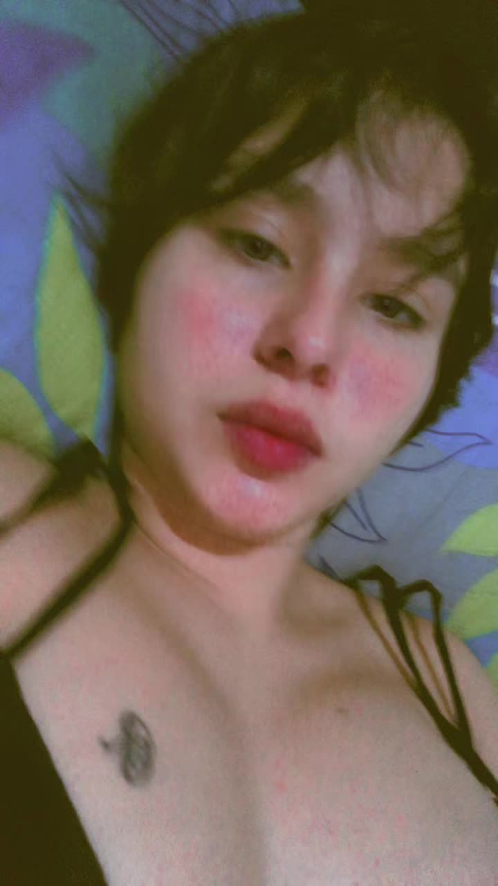 @Laly