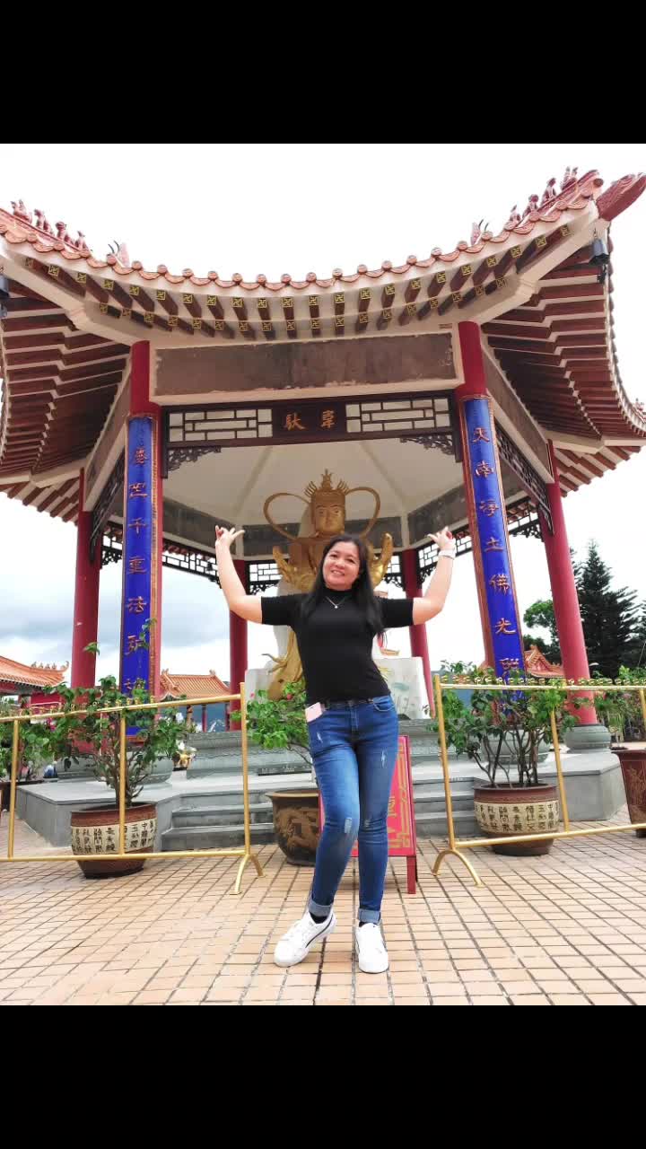 @Lona Espineda