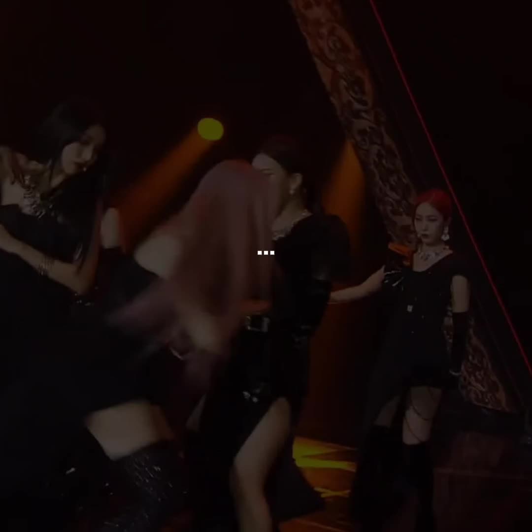 @Dhyluv