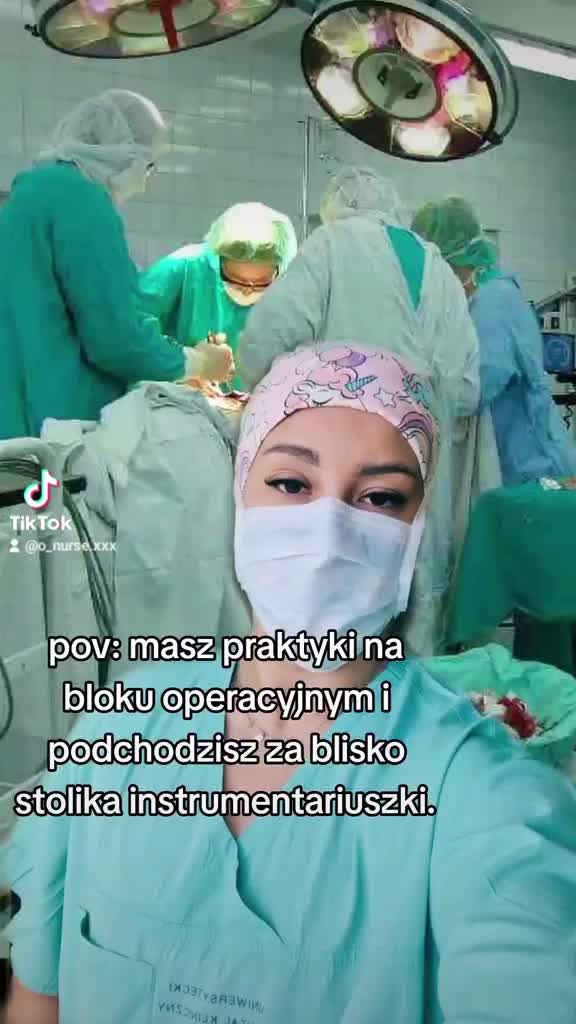 @o_nurse.xx // ig: niezgodna.xx