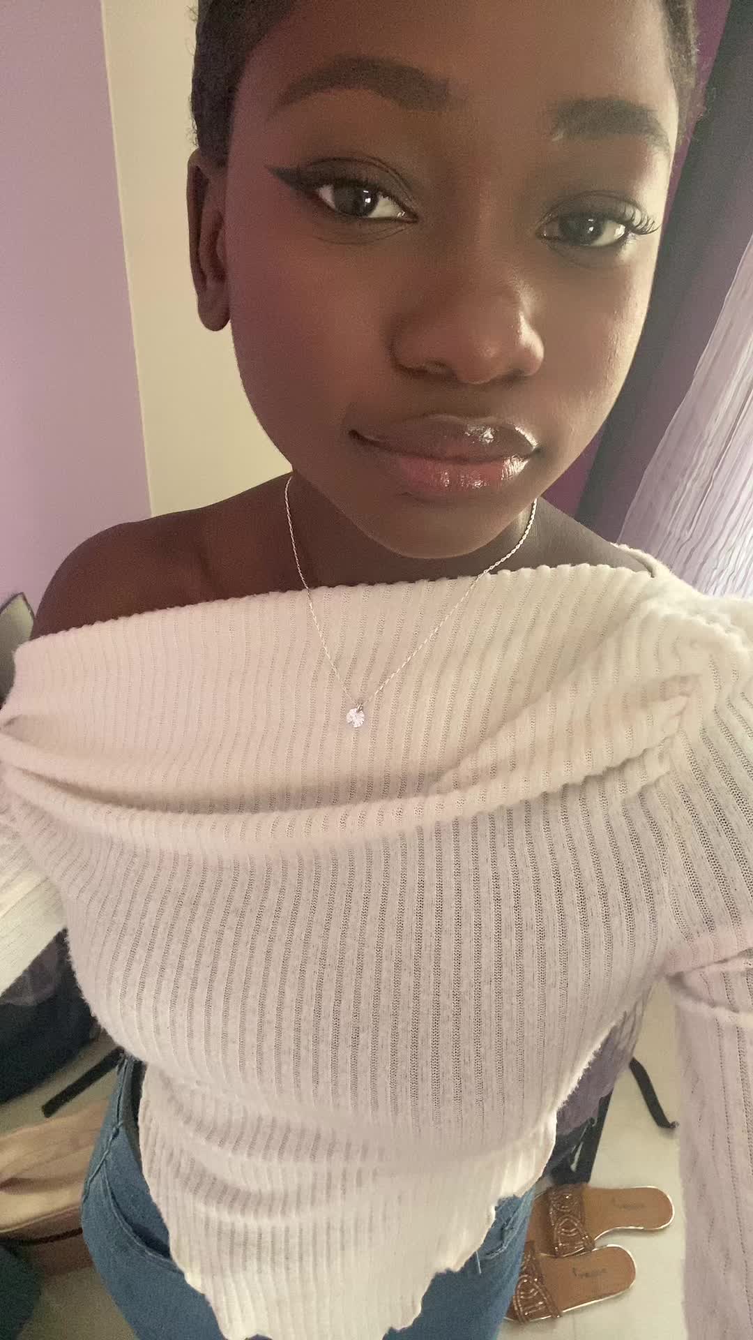 @Victoria ♡