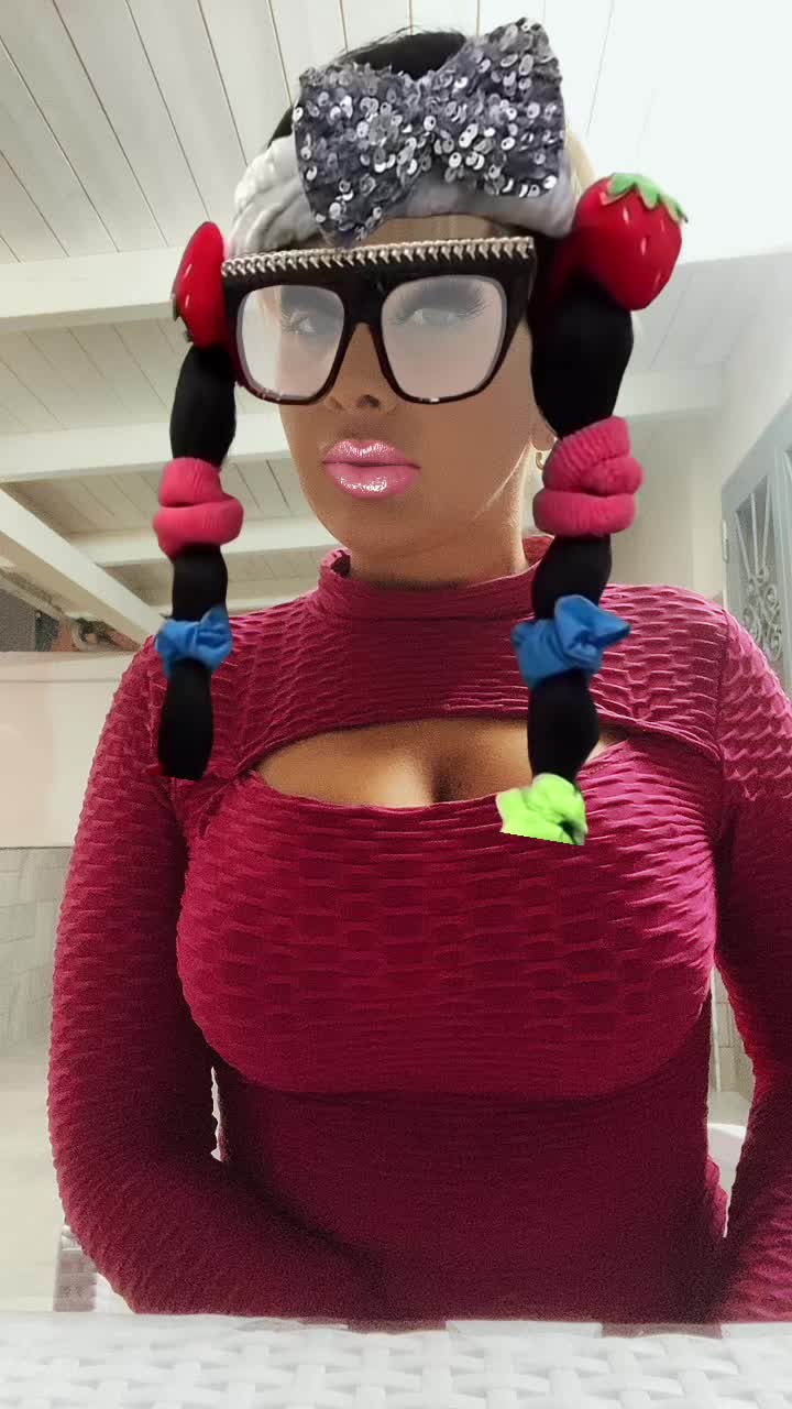 @Ramona Brandi86