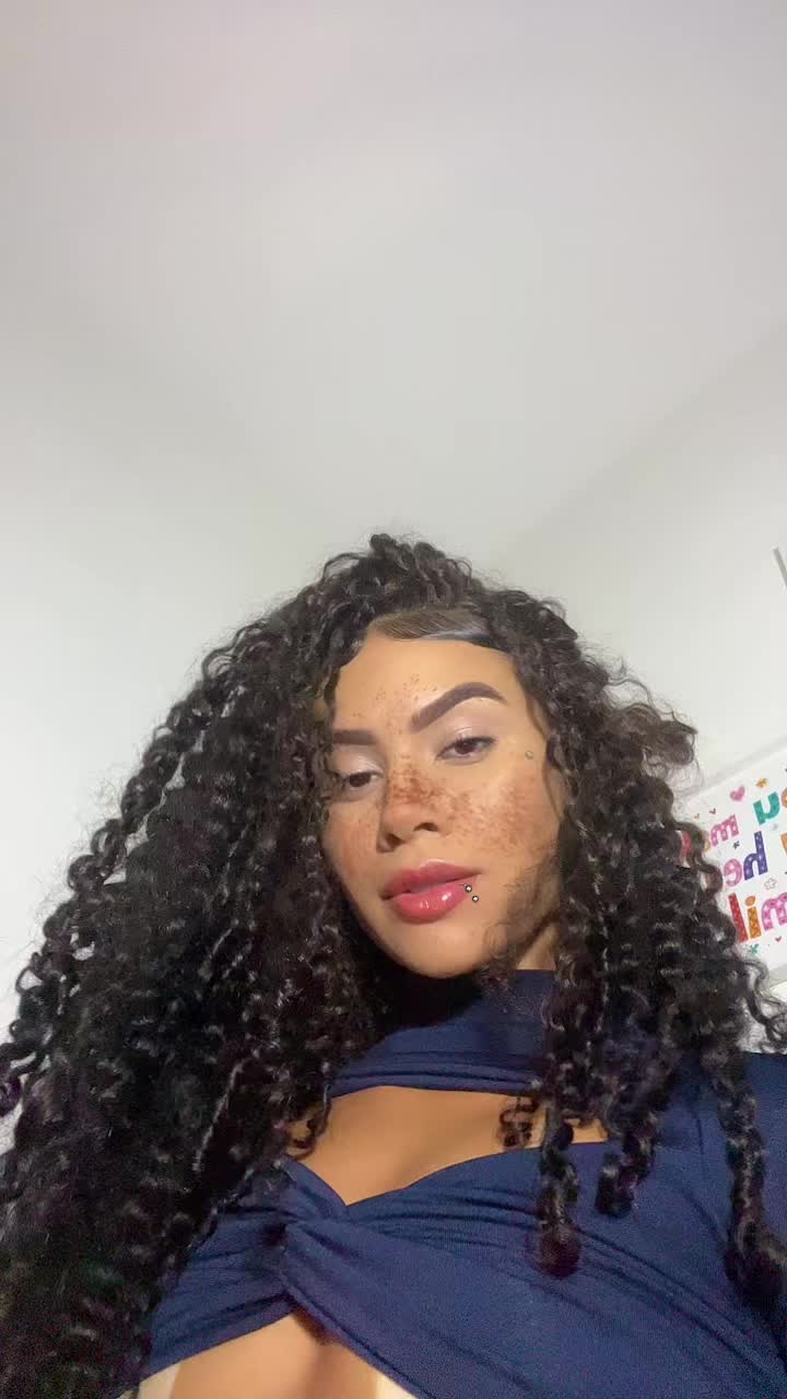 @_.cachinhoss