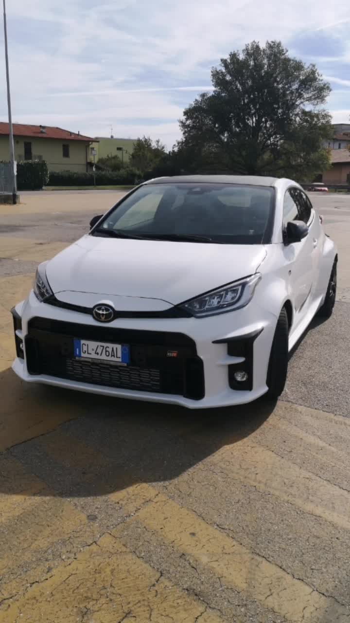 @valesimi_YarisGR