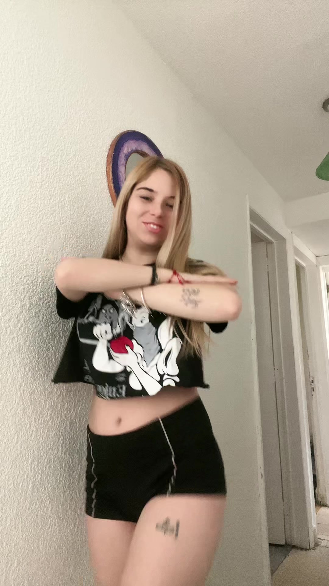 @Laila 🌙🔮🐈&zwj;⬛