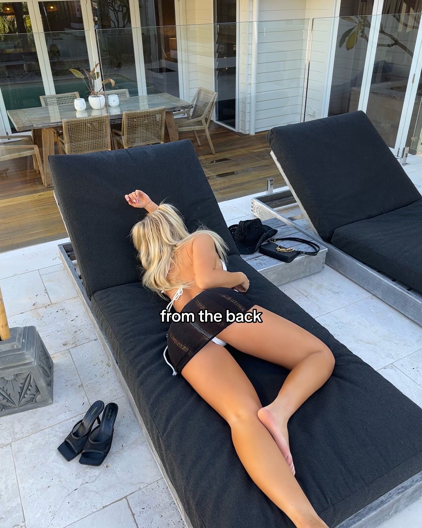 @holliechamberlain
