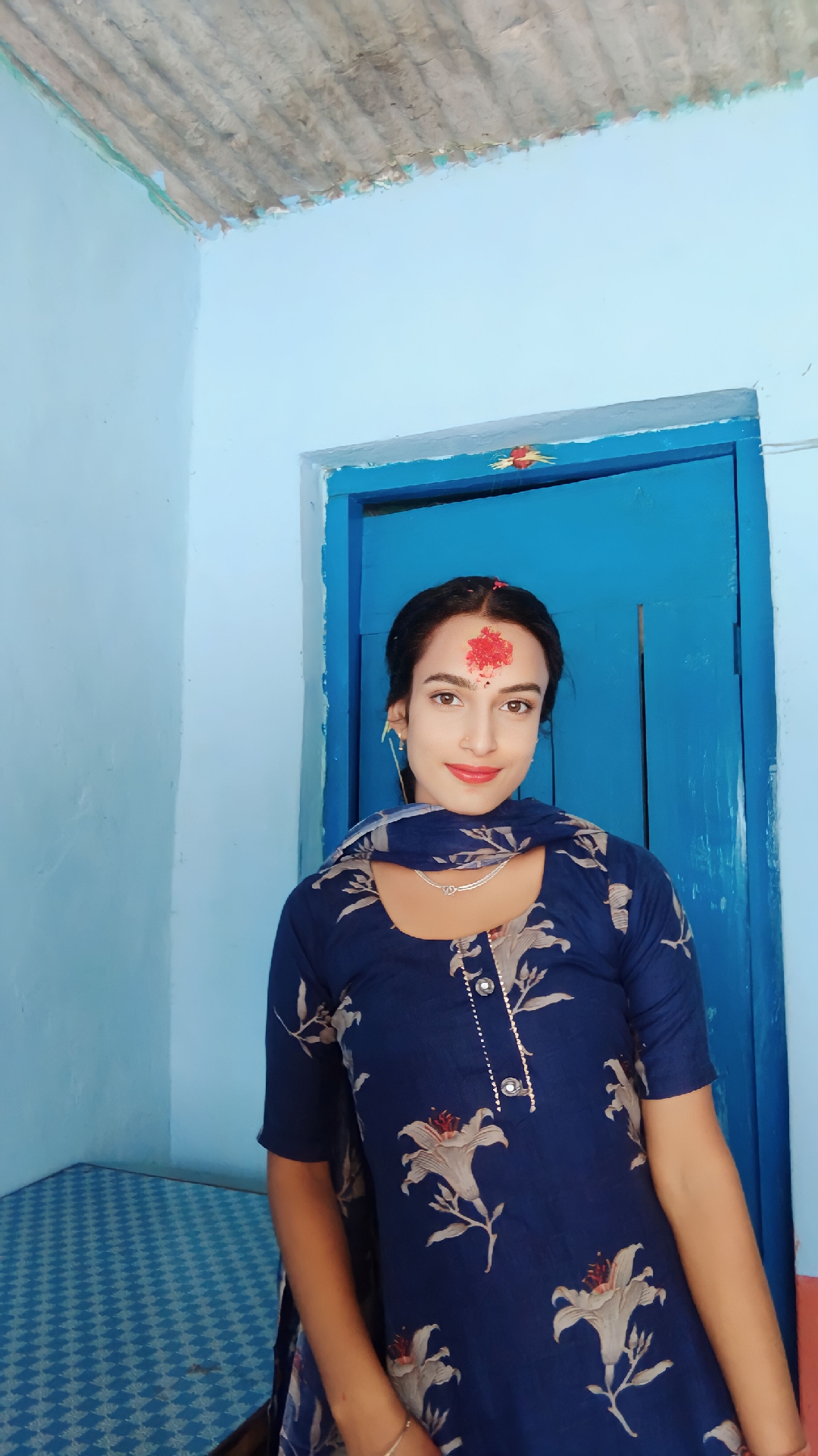 @Punnu🌻&bull;&bull;&bull;