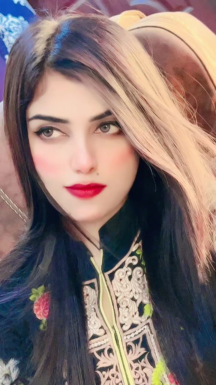@_noreen_khan_