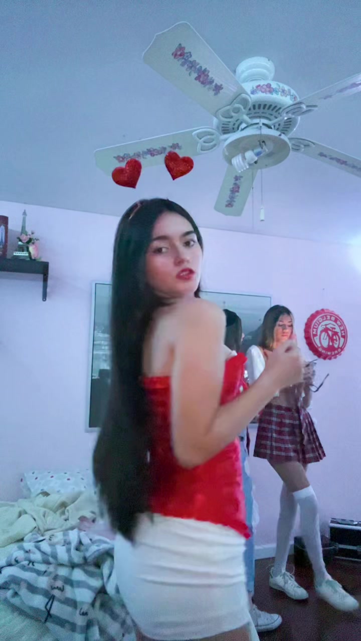 @User1672927545849407