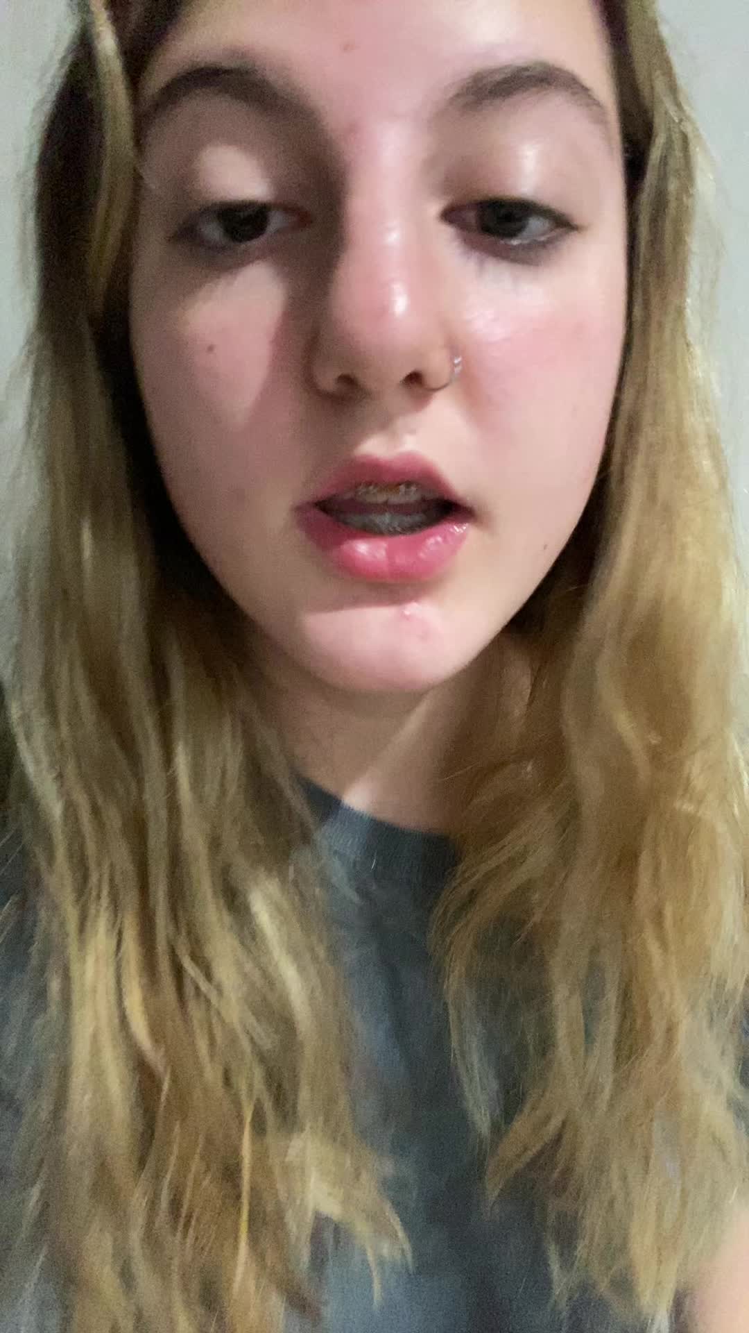 @em 🫶🏻❤️&zwj;🩹