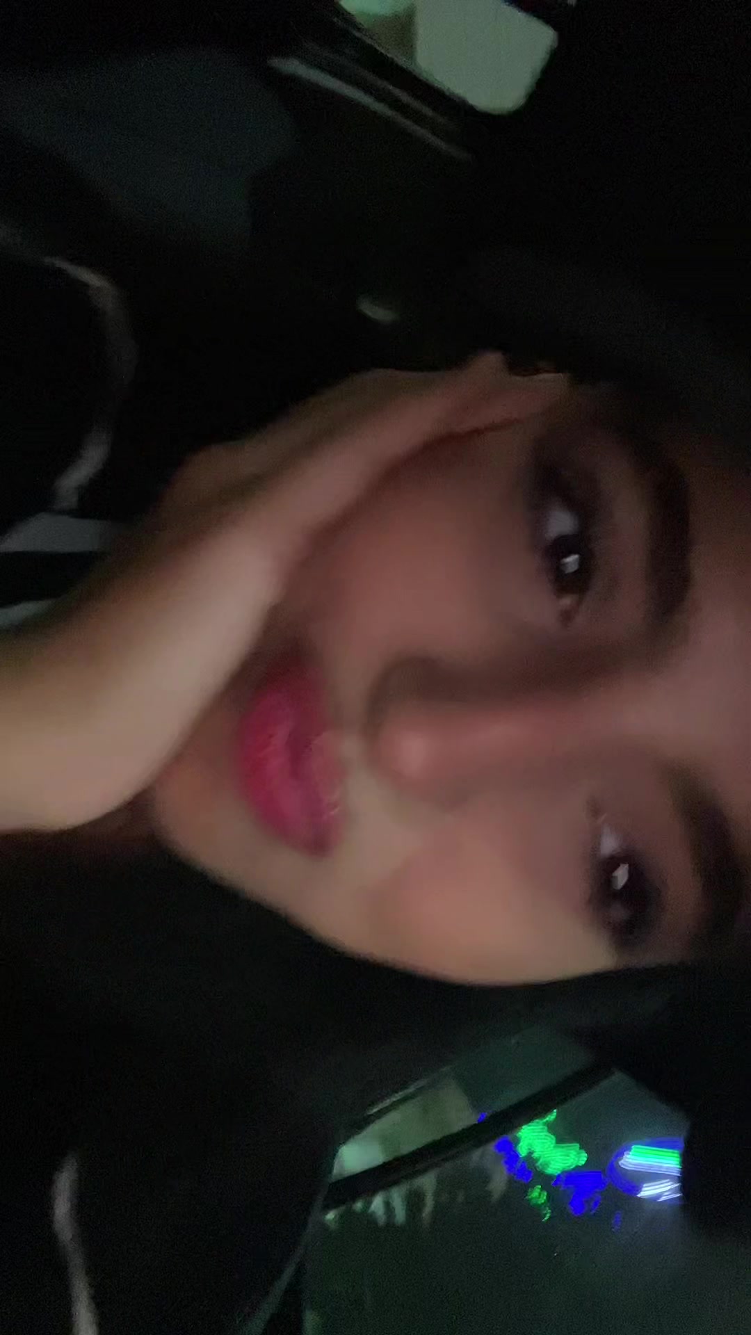 @momo