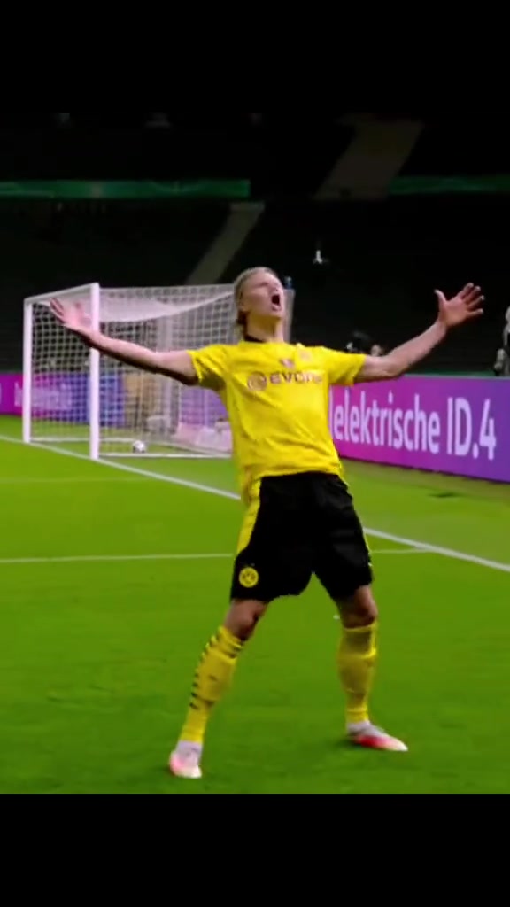 @Fotball