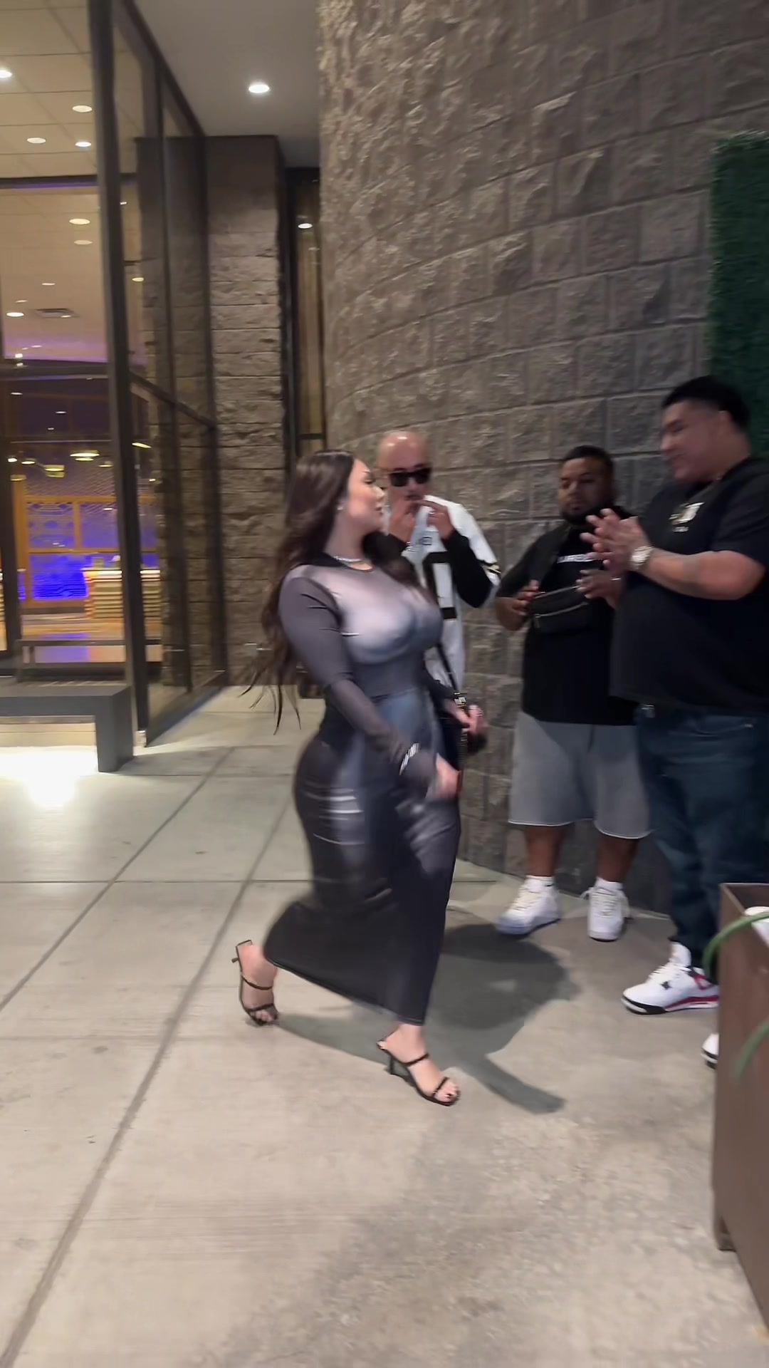 @Itsleahjessica_