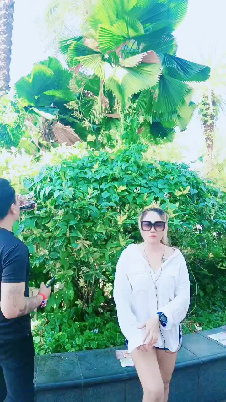 @MOZZA_AJAXX