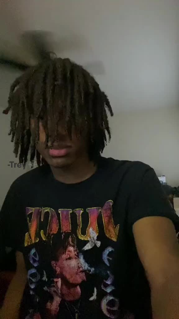 @trey🩸🕸️