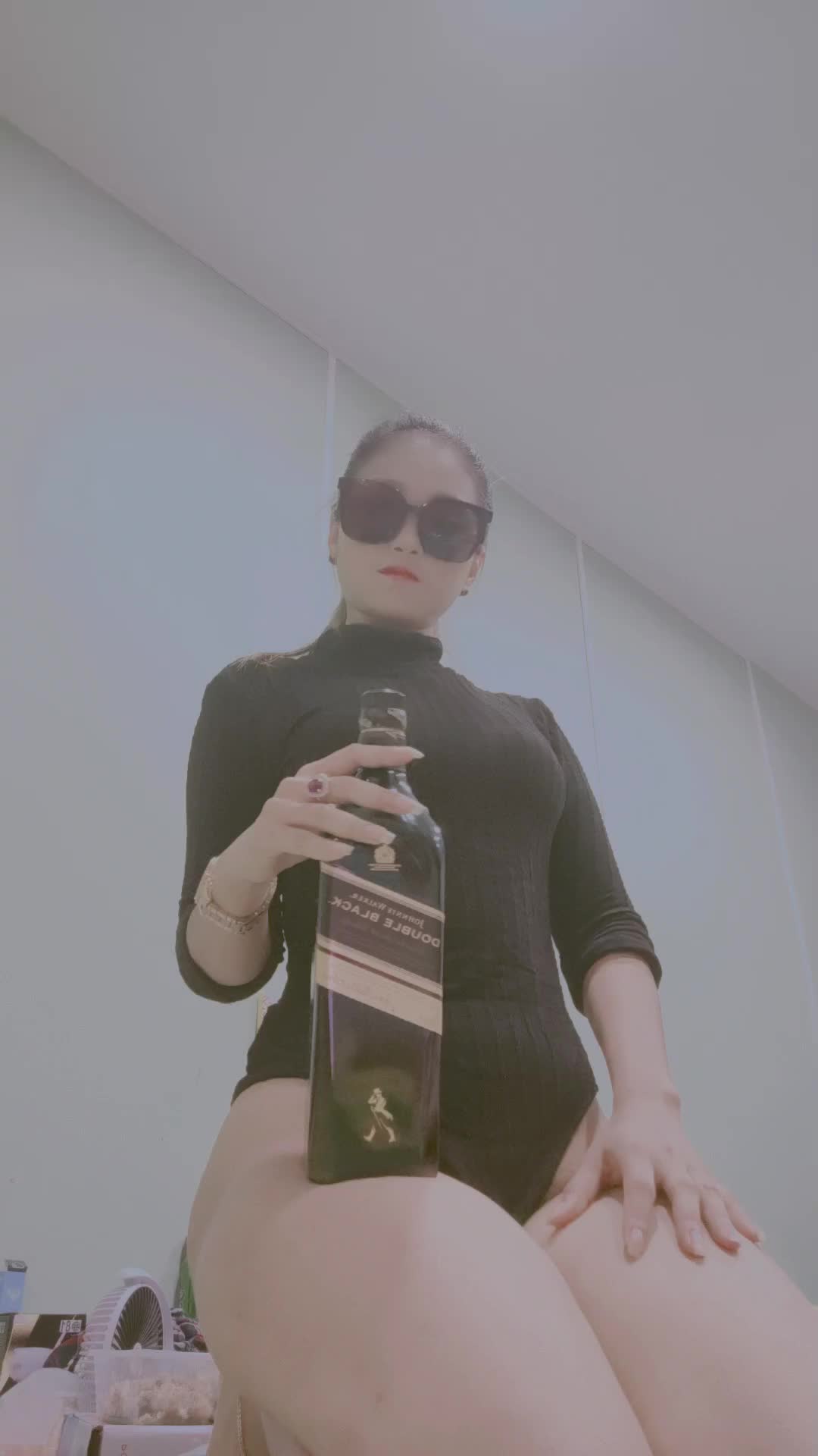 @𝓝𝔂𝓮𝓲𝓷 (𝓞𝓯𝓯𝓲𝓬𝓲𝓪𝓵)