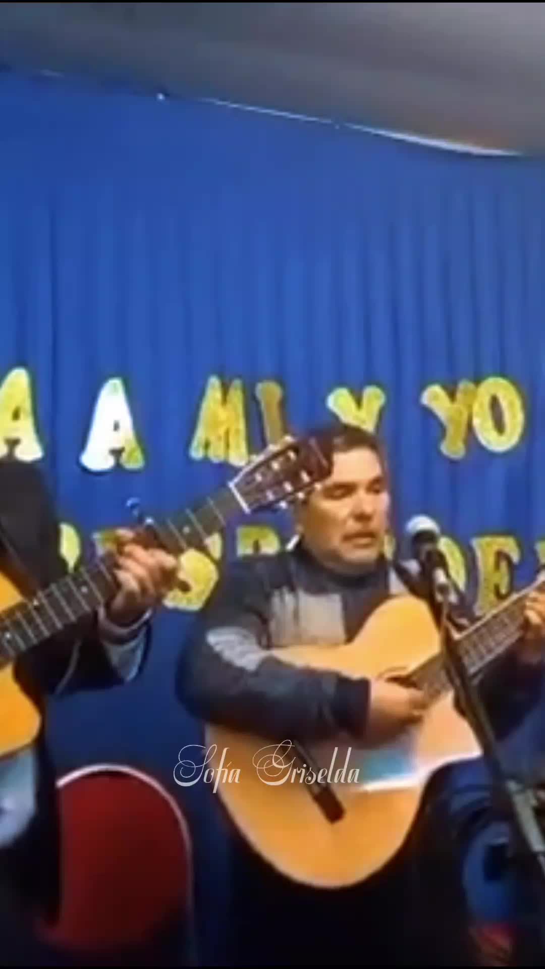 @Sofia