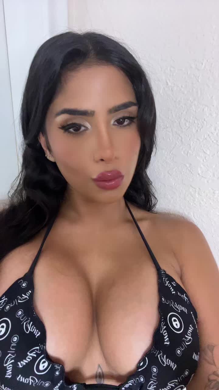 @slaysheslays